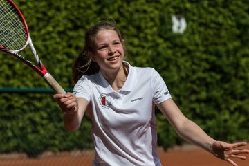 Adelina Krüger 597 - -